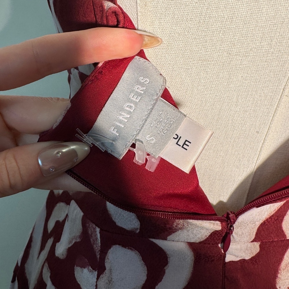 Finders Keepers Red and White Patterned Mini Dress - Picture 6 of 8